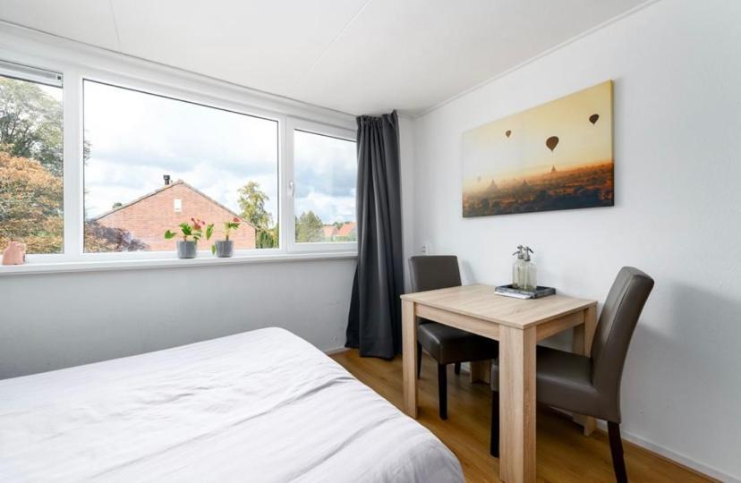 Bwb Heerenveen Homestay מראה חיצוני תמונה