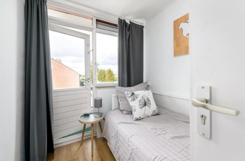 Bwb Heerenveen Homestay מראה חיצוני תמונה